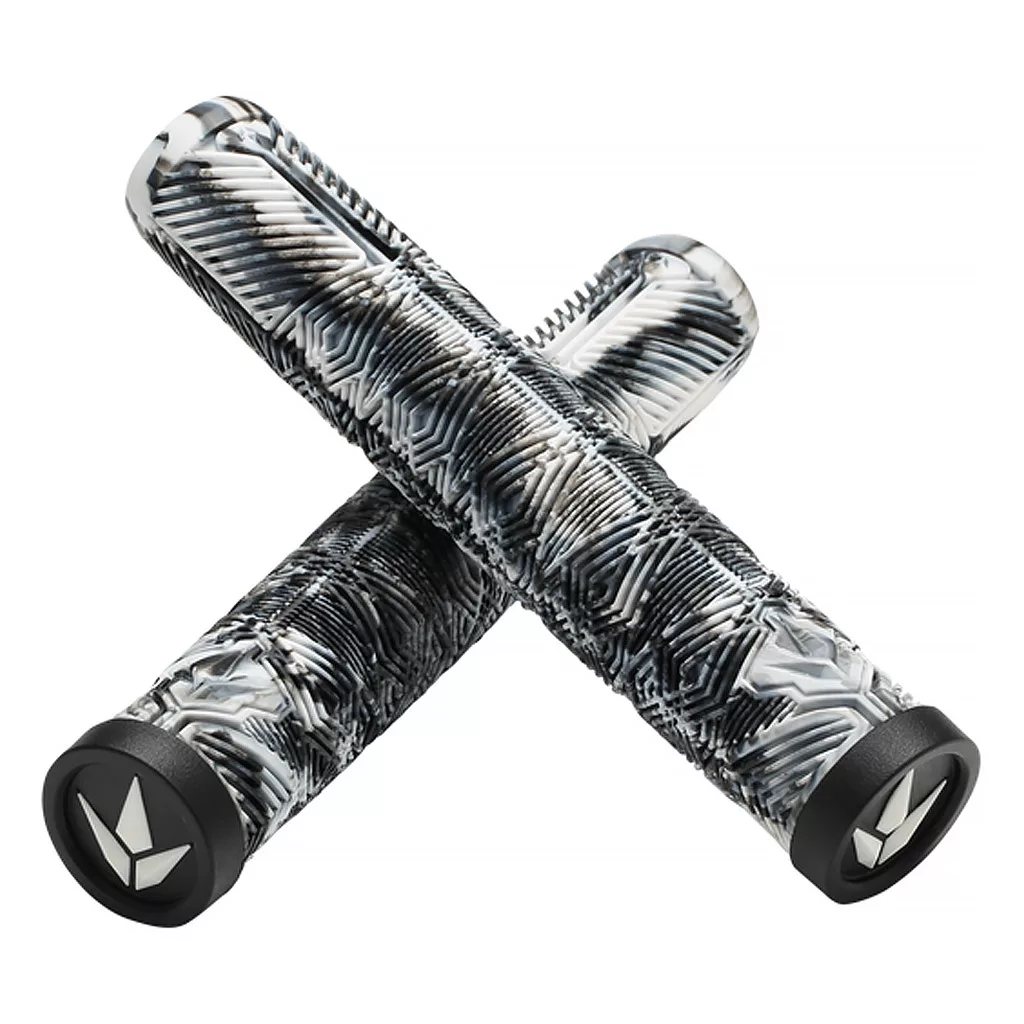 Blunt V3 Grip - Black White
