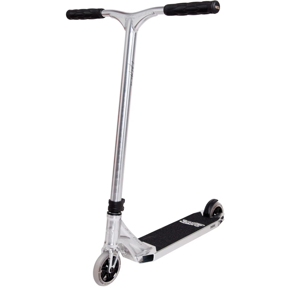 Freestyle kolobežka NKD Park Stunt Scooter -Silver 